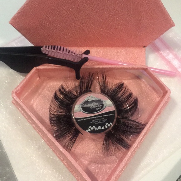 Coco 25mm mink lashes - Picture 3 of 5